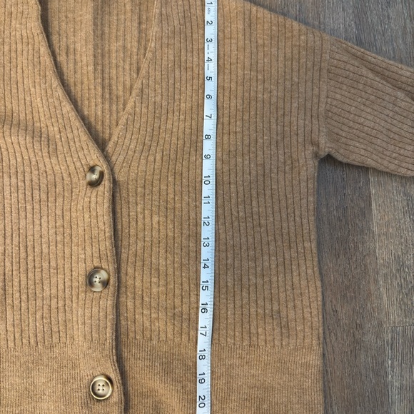 Madewell Cardigan Sweater Tan - Picture 9 of 9